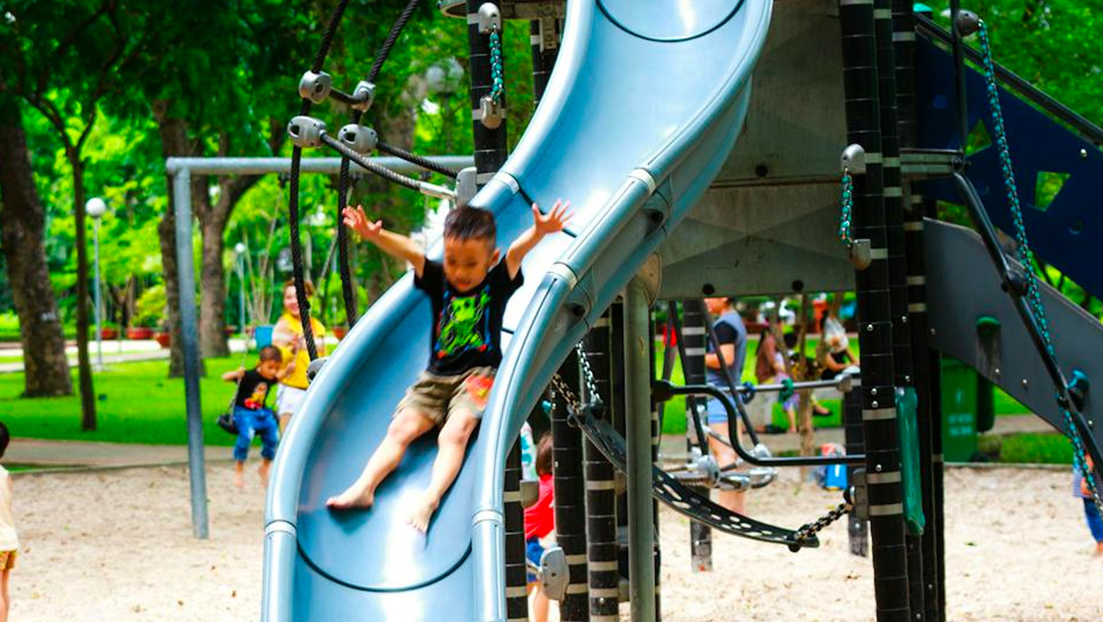 Commercial Free Standing Slides Commercial Free Standing Slides