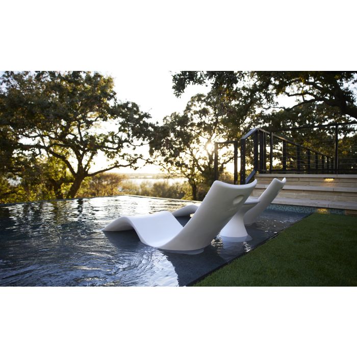 Autograph Chaise