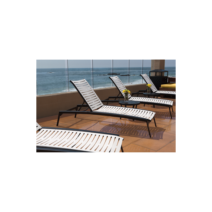 Elance Segment Armless Chaise Lounge