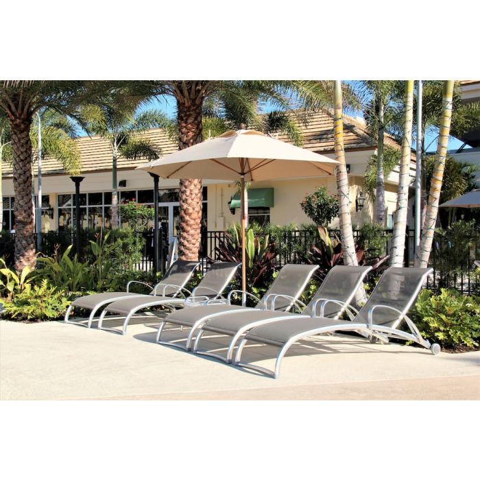 Las Olas Market Umbrella, 8.5 Foot Diameter