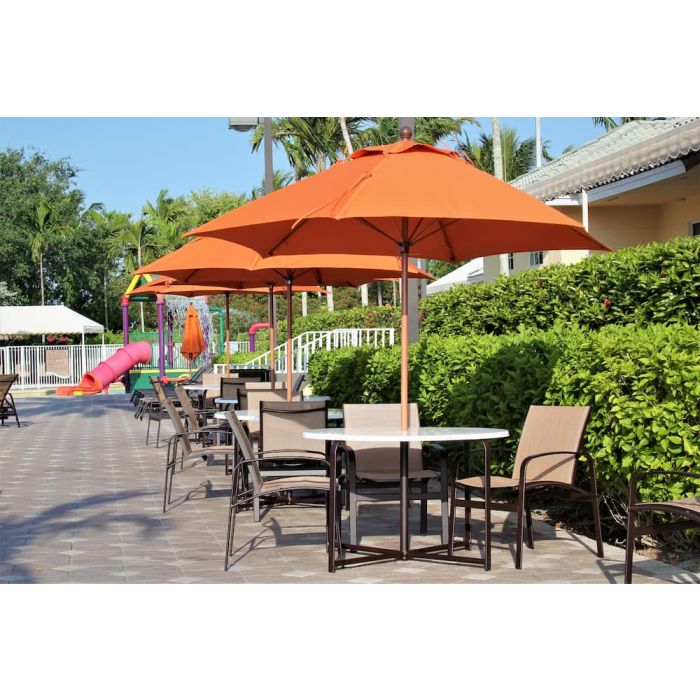 Las Olas Market Umbrella, 8.5 Foot Diameter