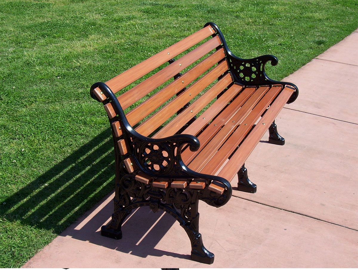 Renaissance Bench with Recycled Plastic Slat Seat and Back