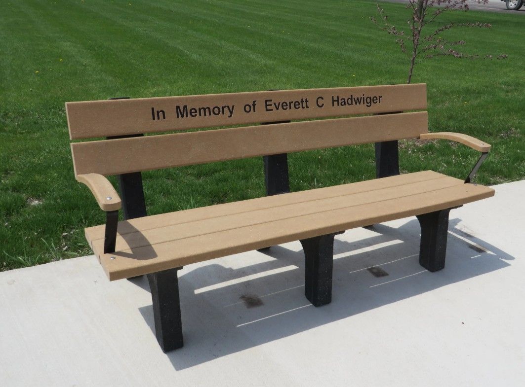 Rock Island Bench w/ Black Legs