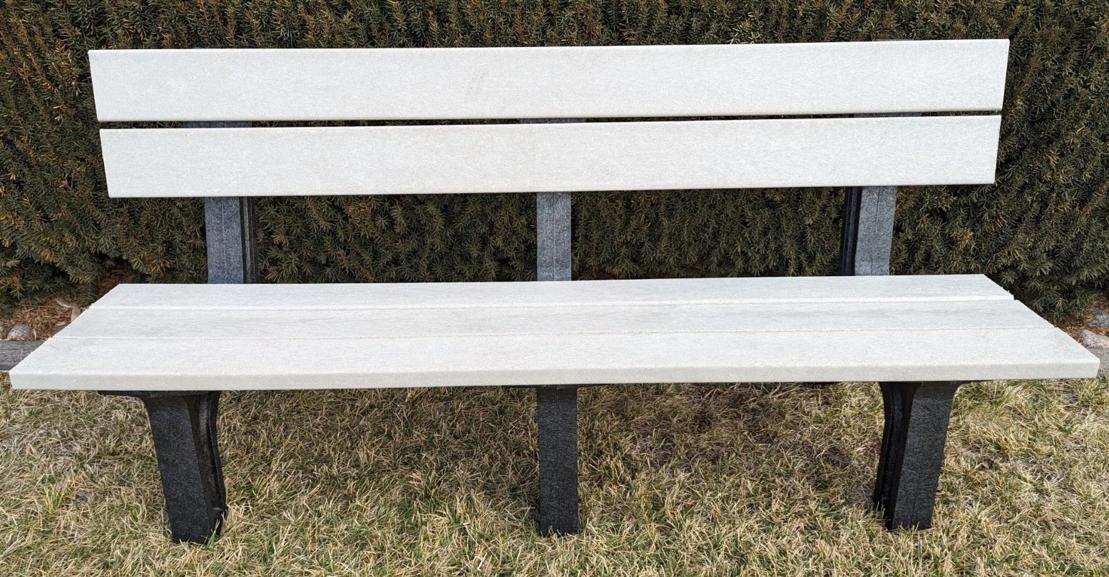 Rock Island Bench w/ Black Legs
