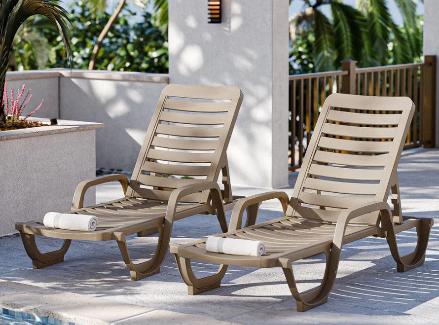 Bahia Chaise Lounge