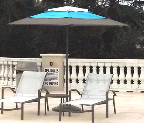 South Beach Heavy Duty Commercial Umbrella, 7.5 Foot Diameter
